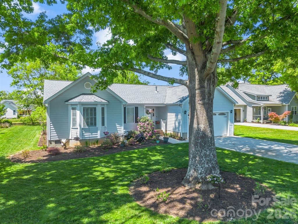 179 Kingfisher Lane 